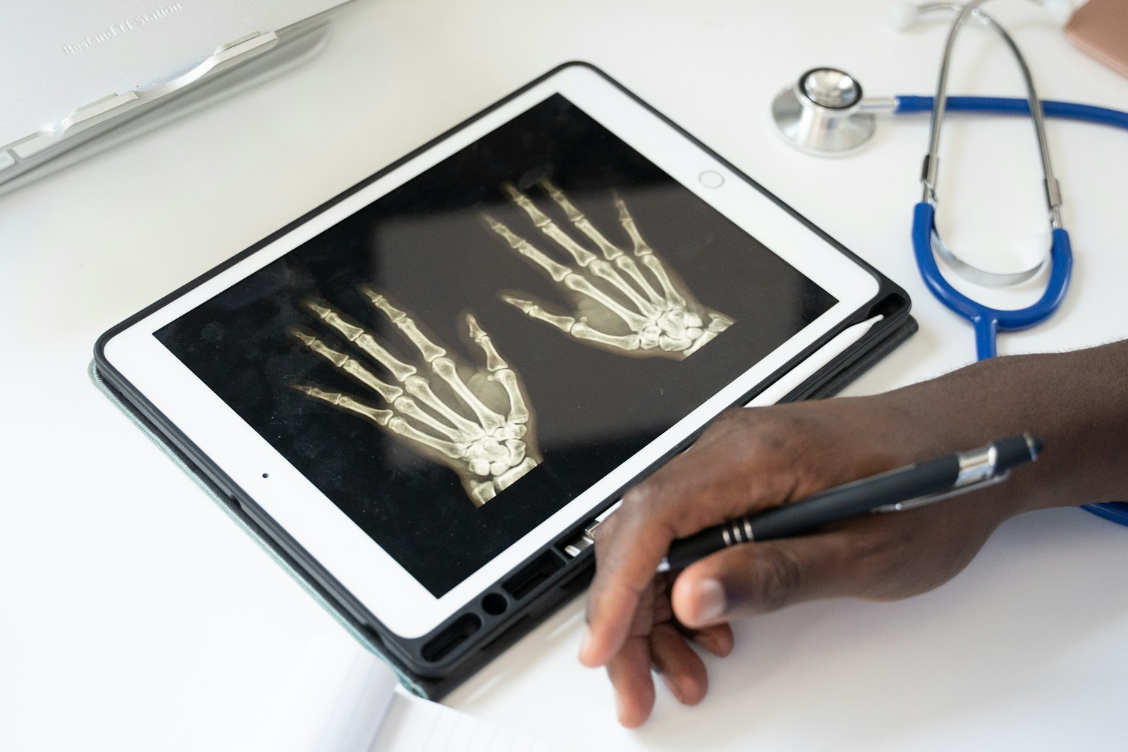 AI in Healthcare Documentation: Revolutionising Allied Health